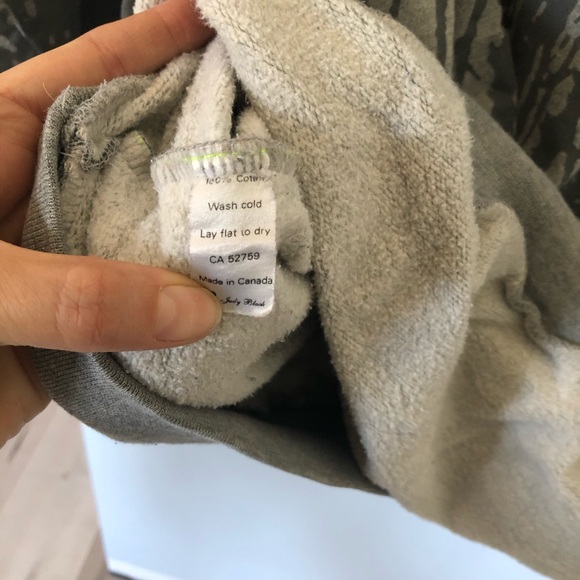 Judy Black original sweatshirt in EUC - Picture 5 of 5